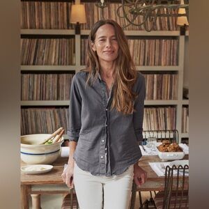 Frank & Eileen Barry Stonewash Button Up